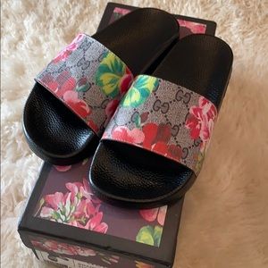 Gucci slides